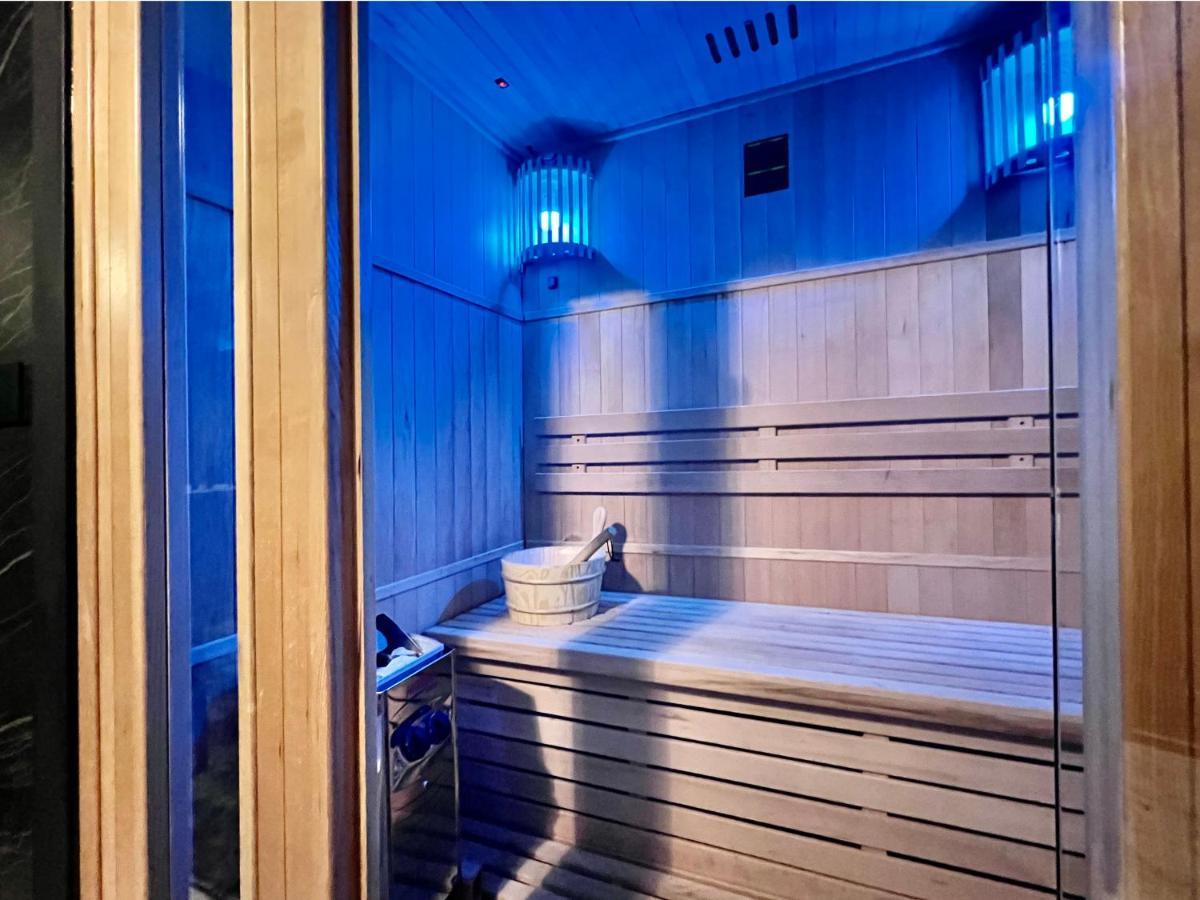 Casa 'SPA THERMAE COLOSSEO' Roma Exterior foto